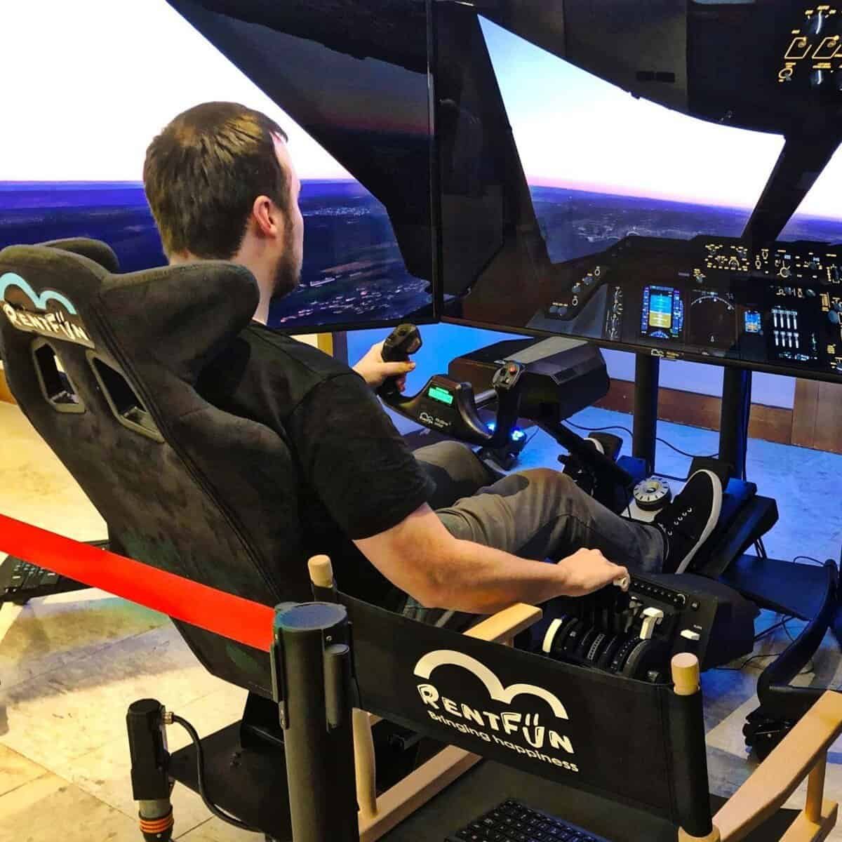 RoarFun Clients HP Enterprise immersive motion flight simulator at the local 5 star hotel airport