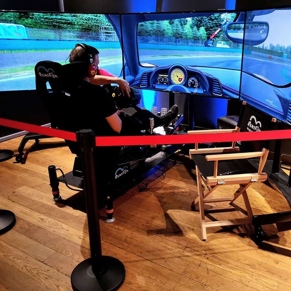 Semrush SEO RoarFun Clients racing immersive simulator at IT conference