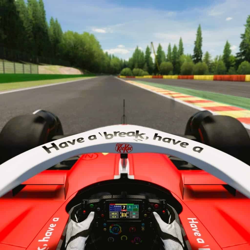 RoarFun X KitKat Morris marketing activation for KitKat event in Switzerland virtual racing KitKat car.